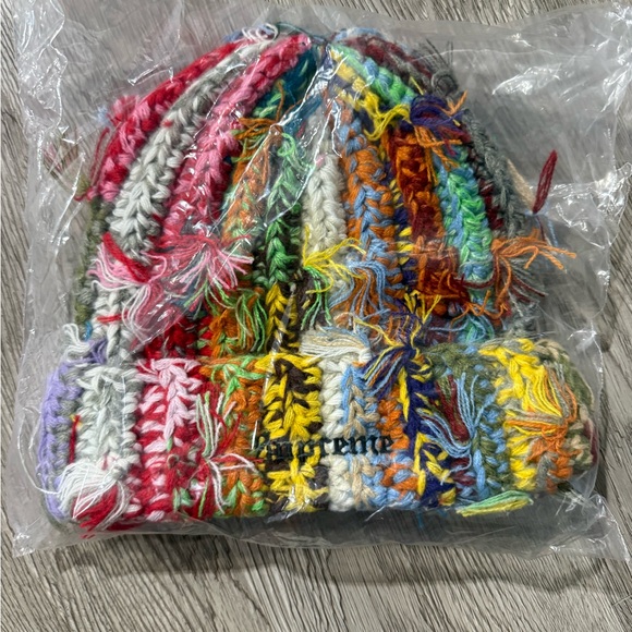 Supreme Other - Hand Tied Supreme Beanie